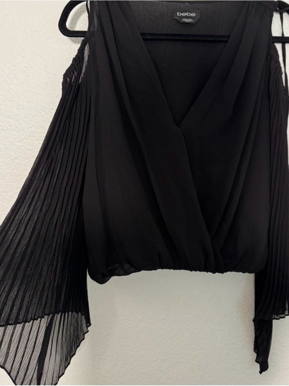 Y2K Bebe batwing open shoulder blouse